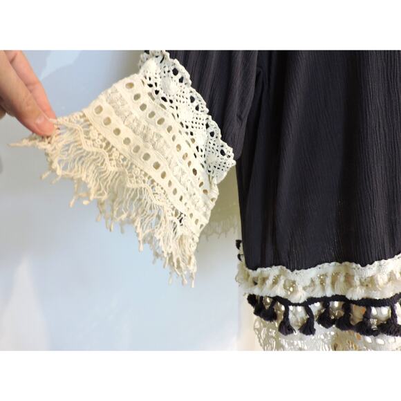 Knox Rose Gray Open Cardigan White Crochet Fringe Bohemian - Picture 4 of 6